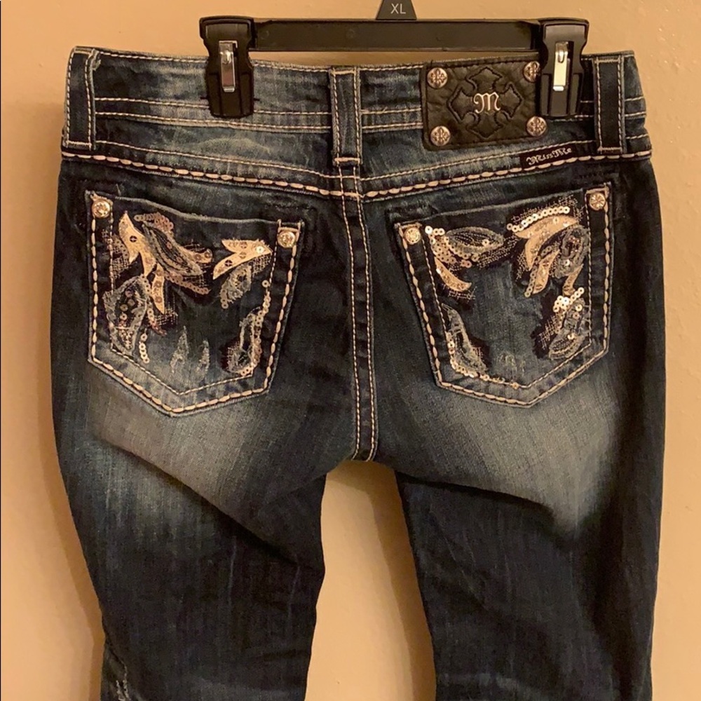 Miss Me dark wash capri